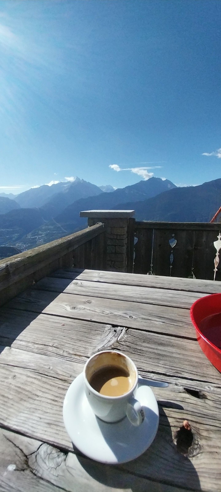 Café avec vue à Vens.