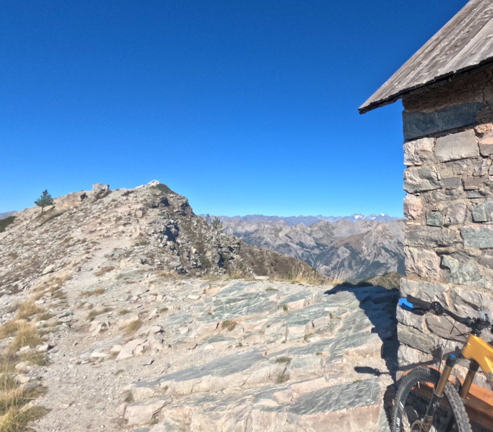 #6 Poste optique - vue sur les Ecrins Poste optique - vue sur les Ecrins