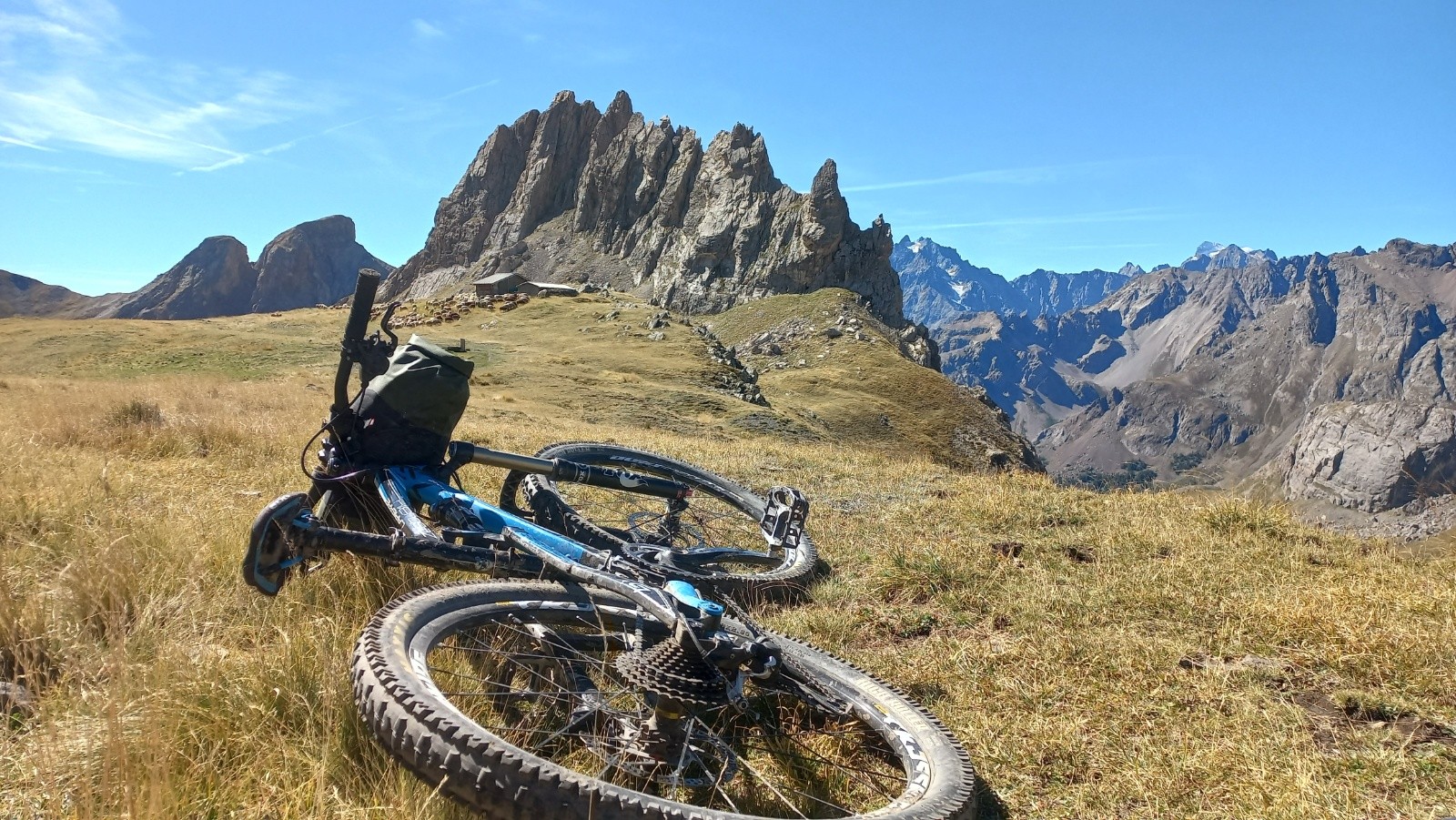 #44 Arêtes de la Bruyère Arêtes de la Bruyère