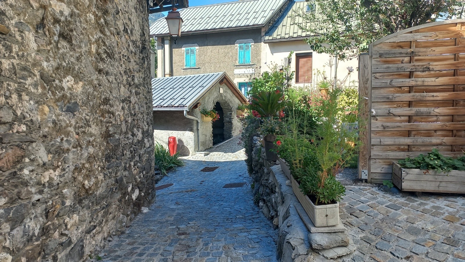 #18 Dans La Porte Dans La Porte