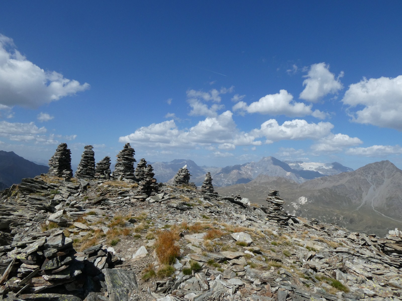 #7 Les cairns de la pointe de Droset Les cairns de la pointe de Droset