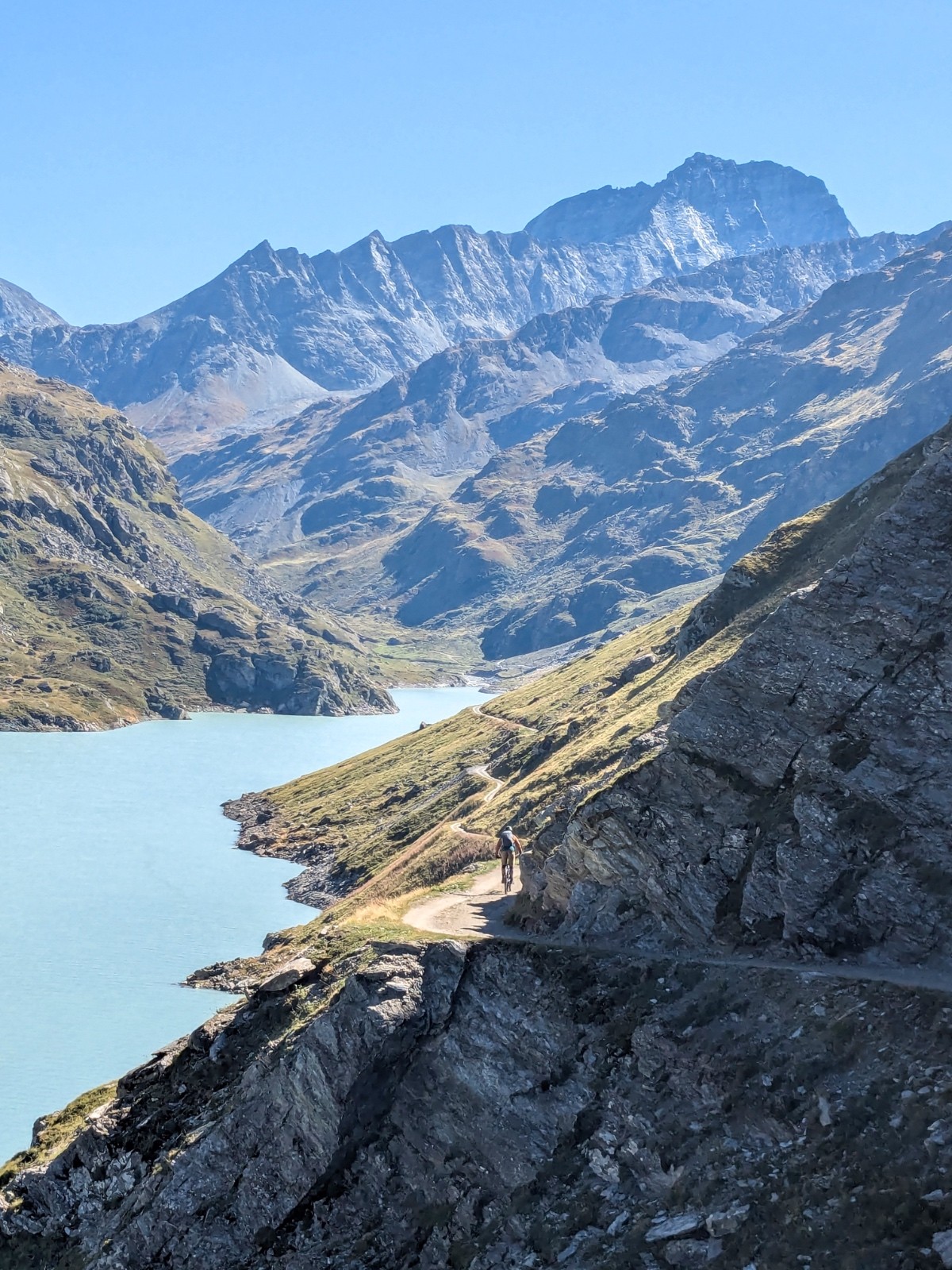 #27 Lac de Mauvoisin, comment dire : splendide !! Lac de Mauvoisin, comment dire : splendide !!
