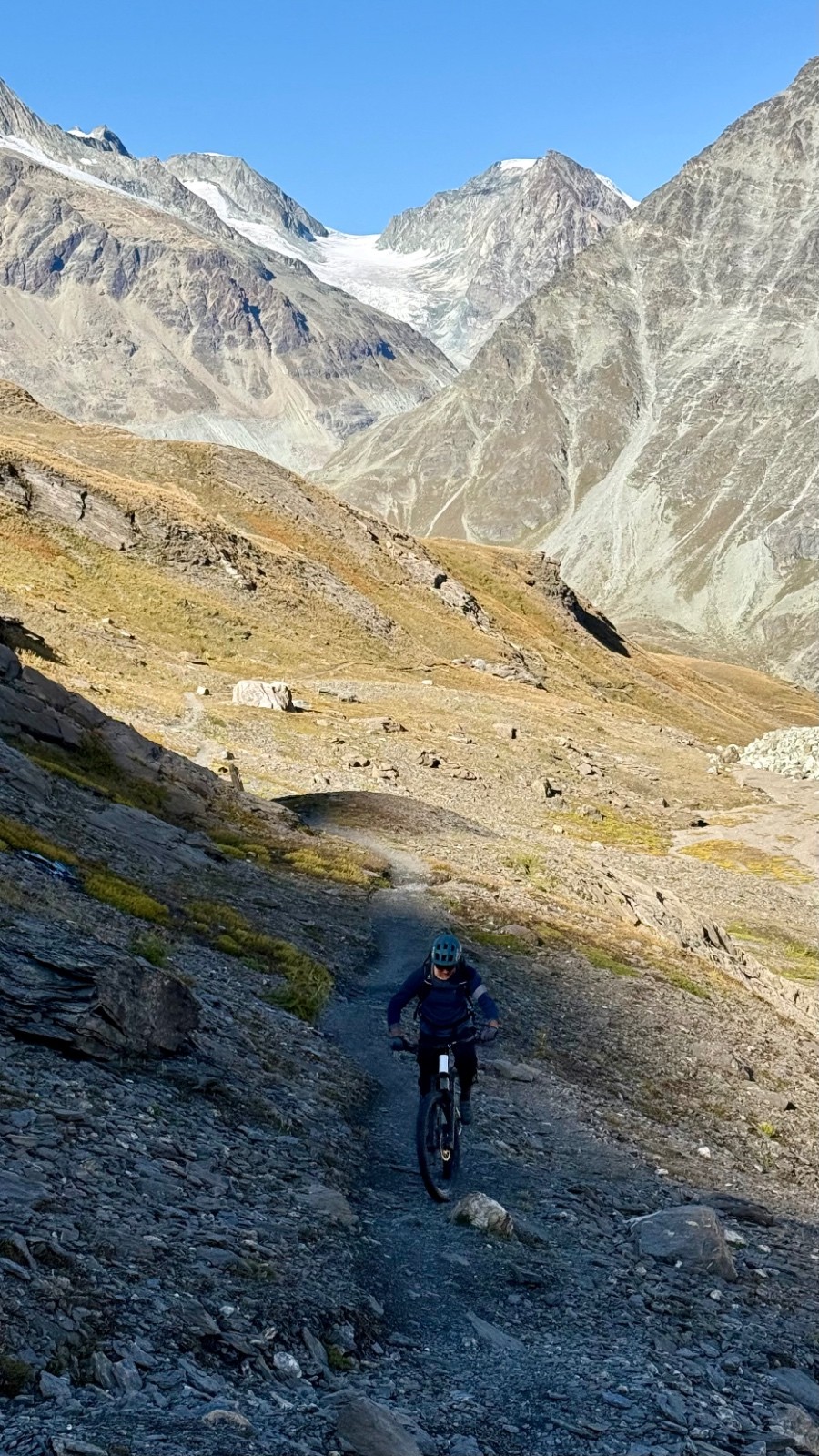 #29 Ça pédale ici pour atteindre la Fenêtre Durand Ça pédale ici pour atteindre la Fenêtre Durand