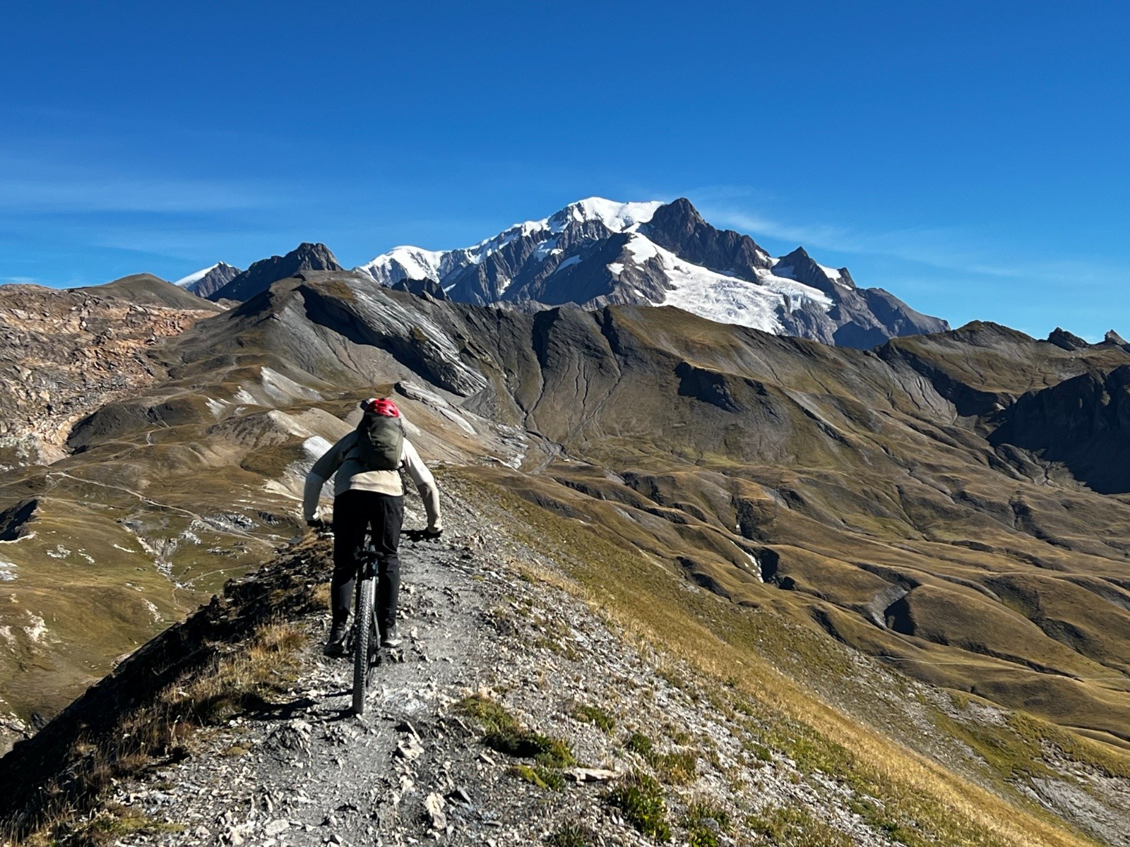 #3 Crête des Gittes vue nord Crête des Gittes vue nord