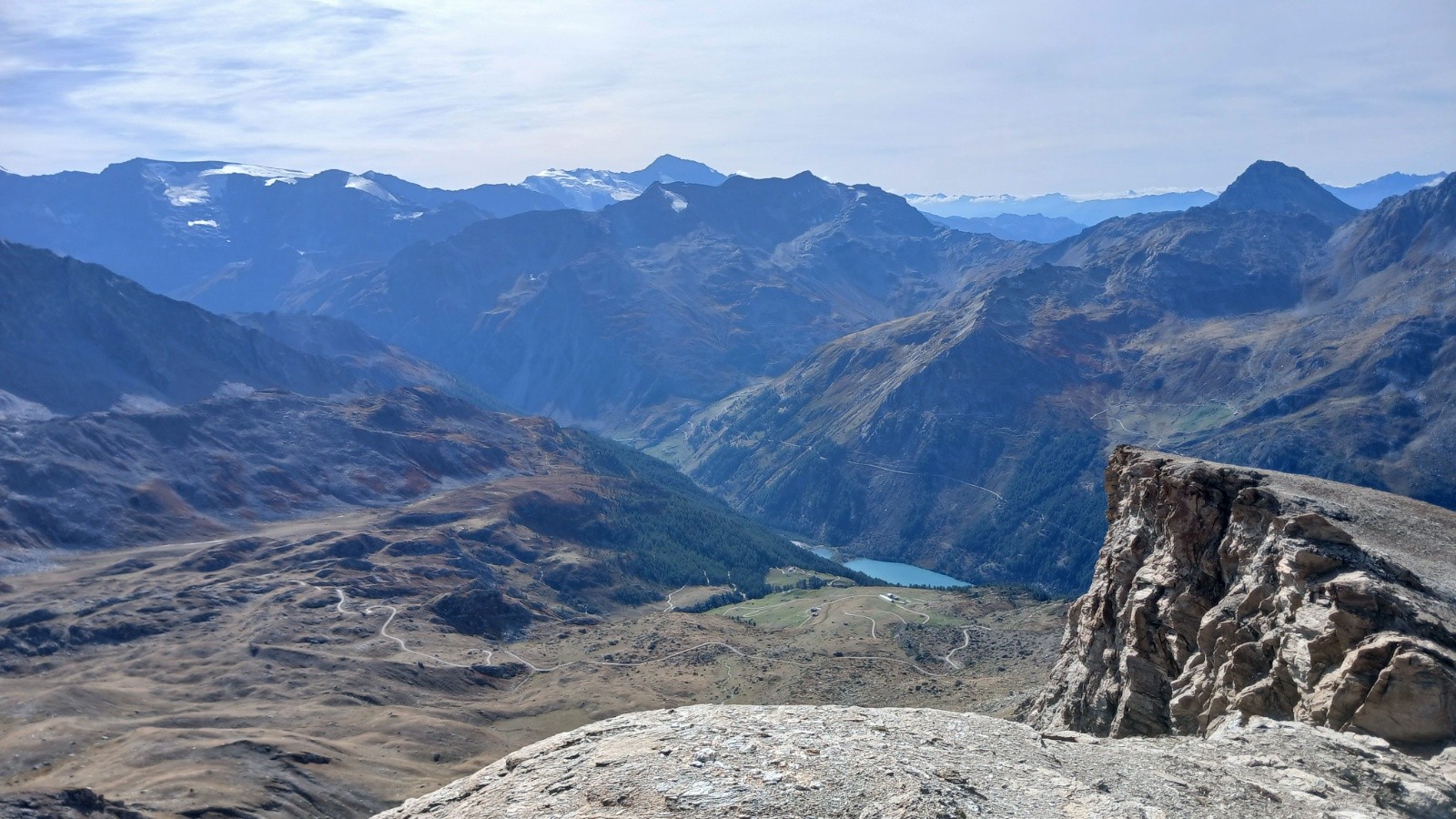 #1 A droite freeride, a guache base jumping A droite freeride, a guache base jumping