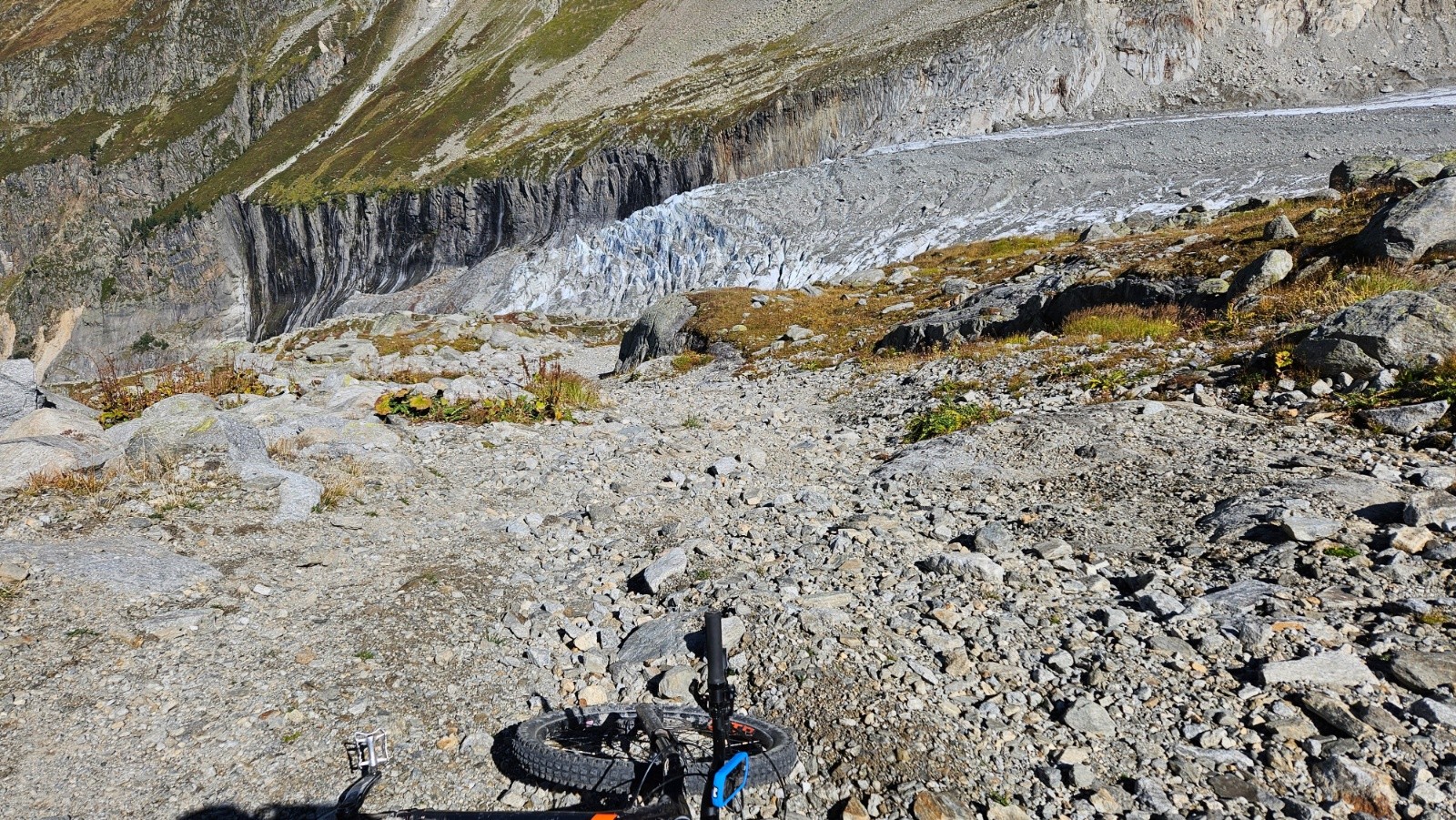 #12 Un avant dernier regard sur le Glacier d’Argentière. Un avant dernier regard sur le Glacier d’Argentière.