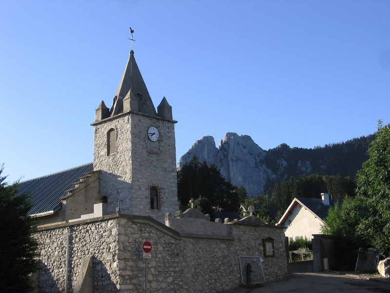 Bouclette en Vercors Oriental : L'église de Saint Nizier (Eau)