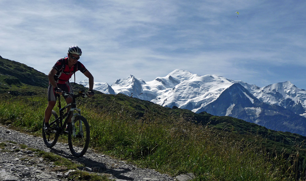 #3 Moëde : Chemin du refuge de Moëde d Moëde : Chemin du refuge de Moëde d'Anterne.