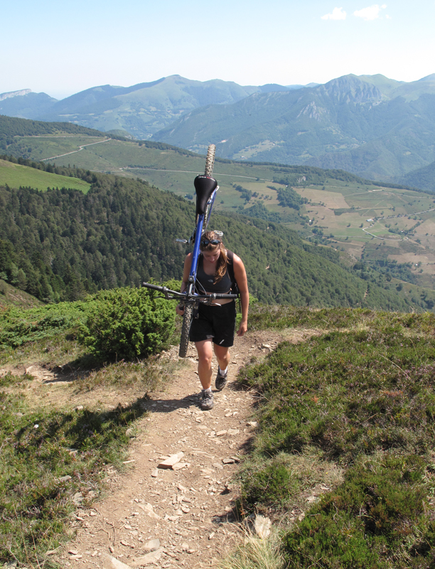 #2 Montée du sommet : Le portage... j Montée du sommet : Le portage... j'y prend goût!
