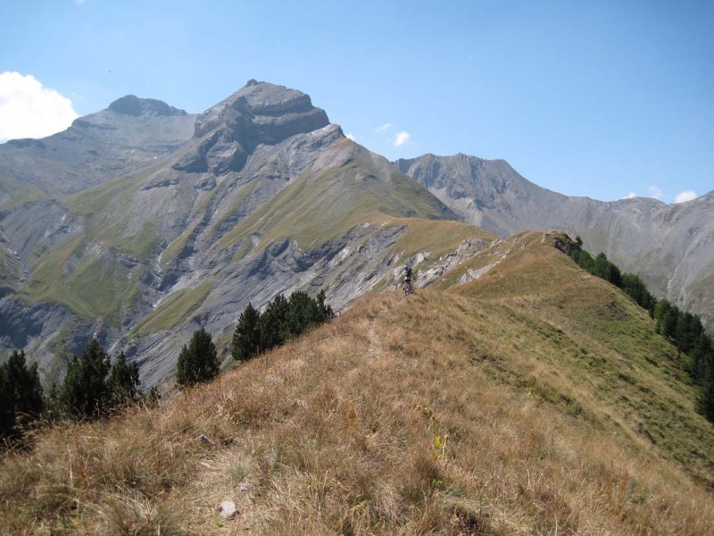 Crête de la Croix de la Garde : Sur la crête vers les Sud