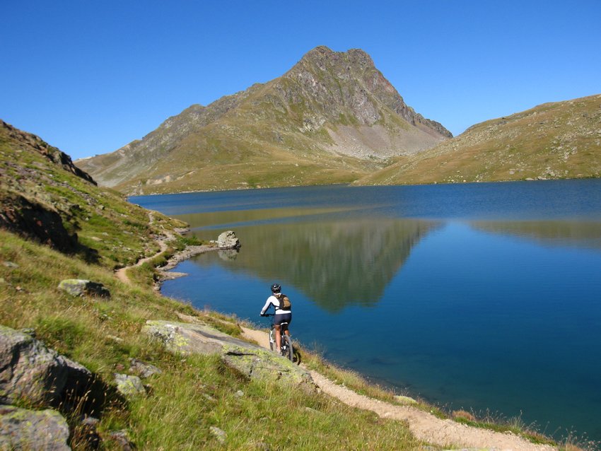 #16 Quirlies : retour rive gauche des lacs Quirlies : retour rive gauche des lacs