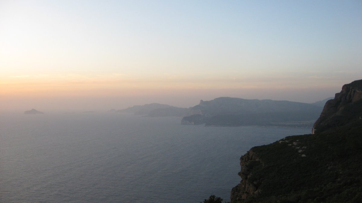 Cap Canaille : Les calanques depuis le sémaphore