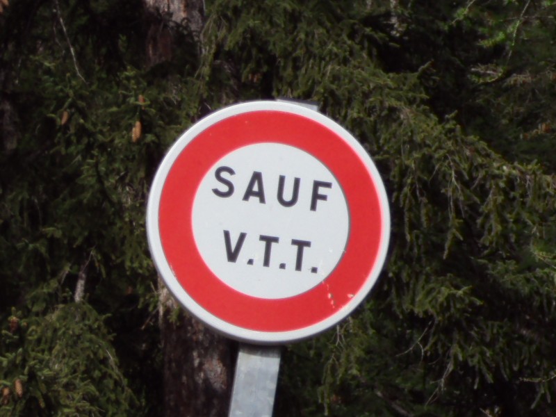 panneau : c est marque