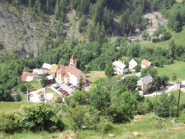 #20 roya : un beau hameau roya : un beau hameau