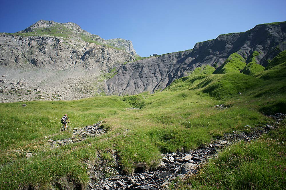 Sous le Col du Niard : Un peu de roulage