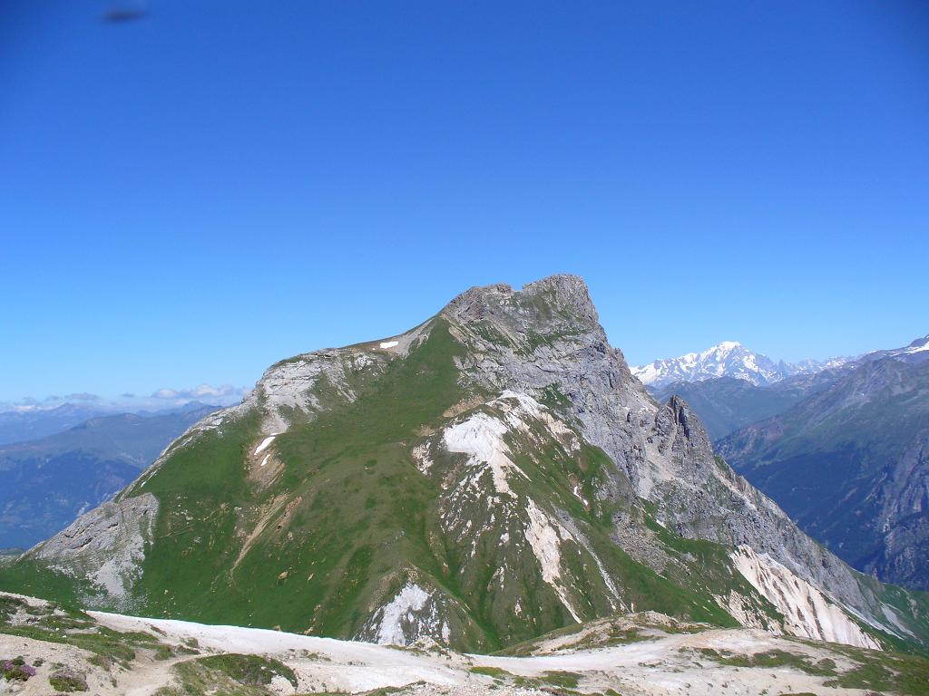 Petit Mont Blanc : Aiguille de Mey vue du PMB