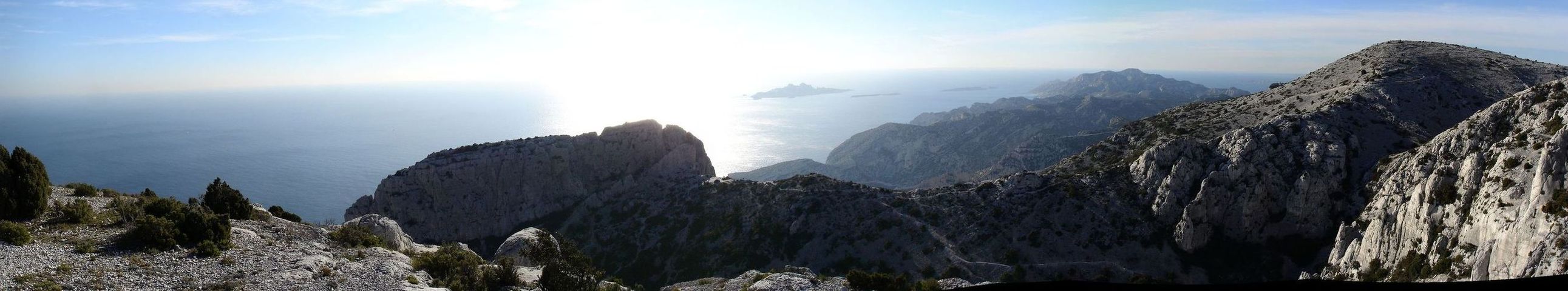 Panorama : Depuis le Cap Gros: Candelle, Riou et ses petites soeurs...
