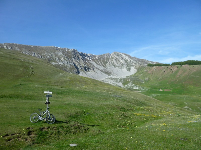 Col de la Clapouse : Tranquillité absolue ..!