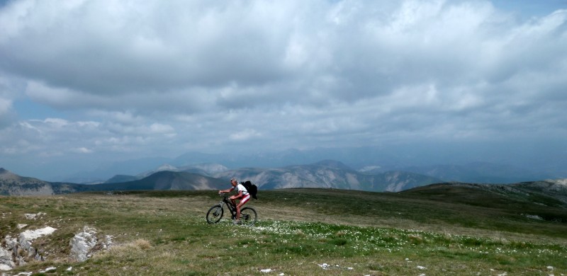 Les Monges : Ride au sommet .