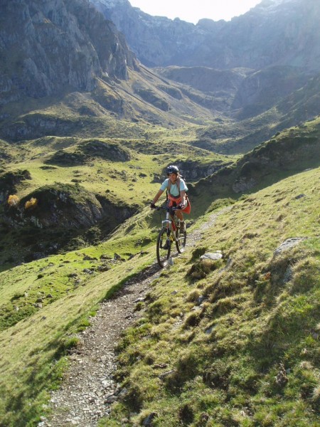 #3 Lac d Lac d'Arou : Single en balcon après le Lac d'Arou