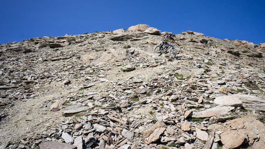 Sommet du Mont Creya : Jean-Luc après la courte portion NR