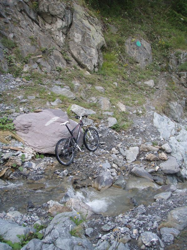 #5 Isola : Vallon de l Isola : Vallon de l'infernet : un des trois guets à traverser...