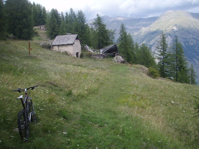 #8 Isola : Granges de Pimia Isola : Granges de Pimia