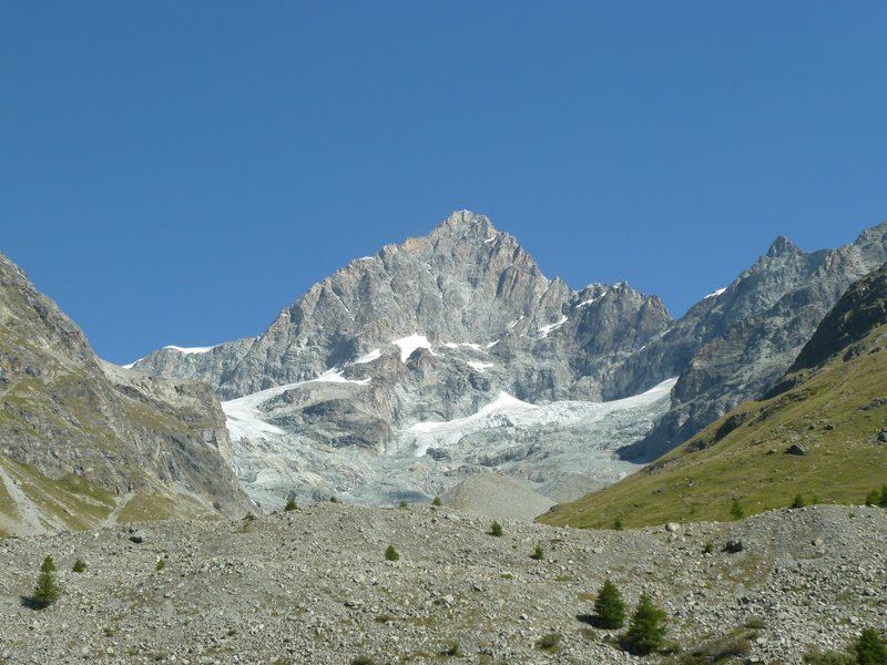 Obergabelhorn : Passage au pied du versant S de l'Ober