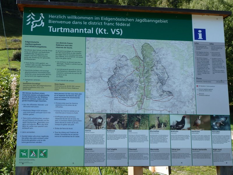 Turtmanntal : Réserve du Turtmanntal, autorisée aux vélos...