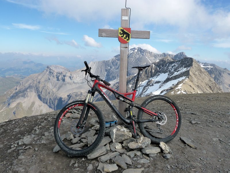 Arpelistock : Vue du coté Valais sur Berne