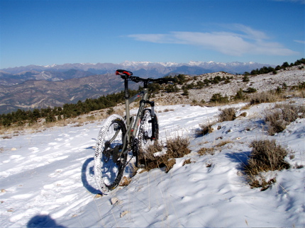 #1 Mercantour : Vue imprenable sur le Mercantour, bien sec d Mercantour : Vue imprenable sur le Mercantour, bien sec d'ailleurs...