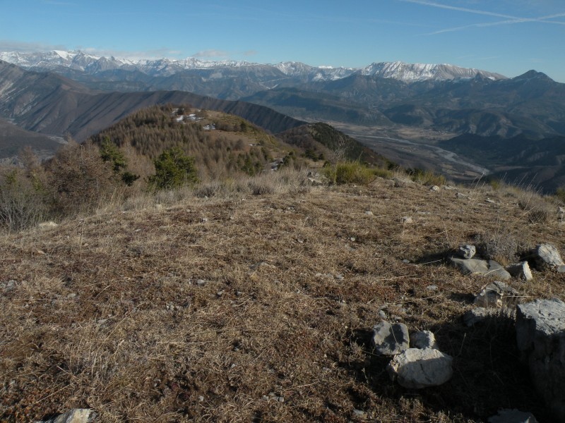 photo6 : Les sommets du Haut Verdon, à peine soupoudrés.
