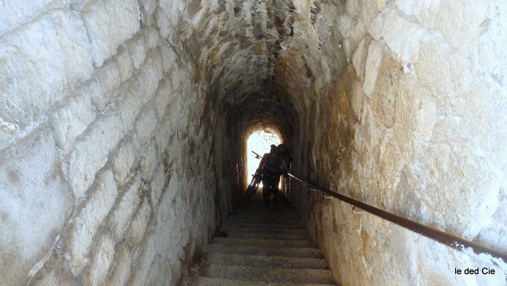 la Bastille : les escaliers