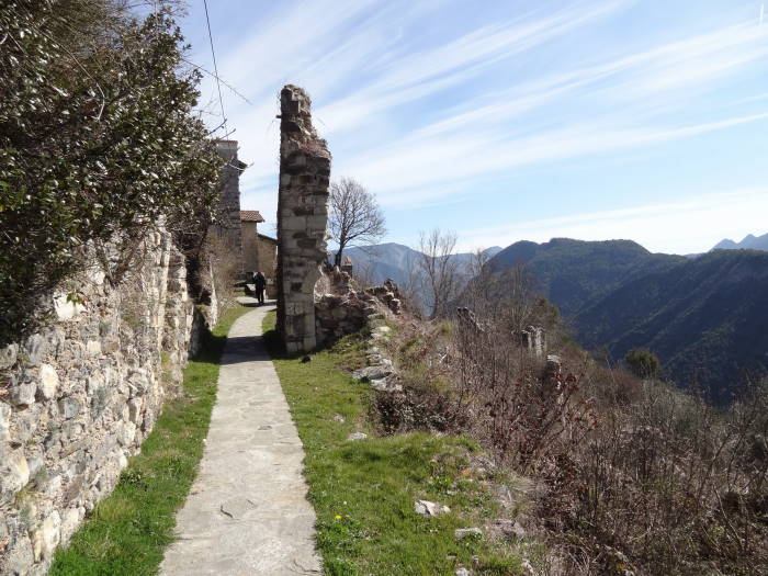 Tournefort : Ruines du vieux village