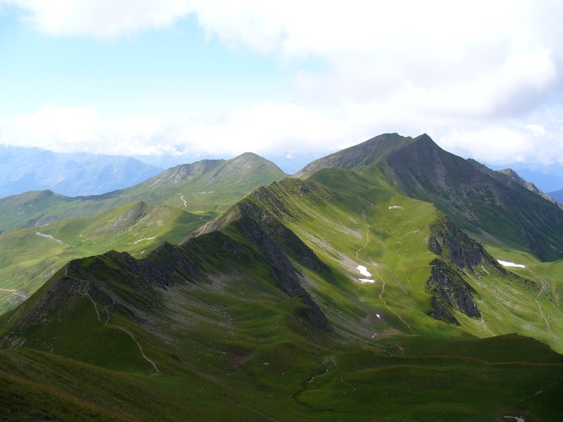 Roc de Bécoin : La jolie ligne de Crêtes parcourue depuis le Mont-Jovet