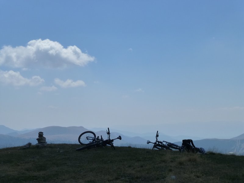 Nos montures : A l'ombre d'un nuage