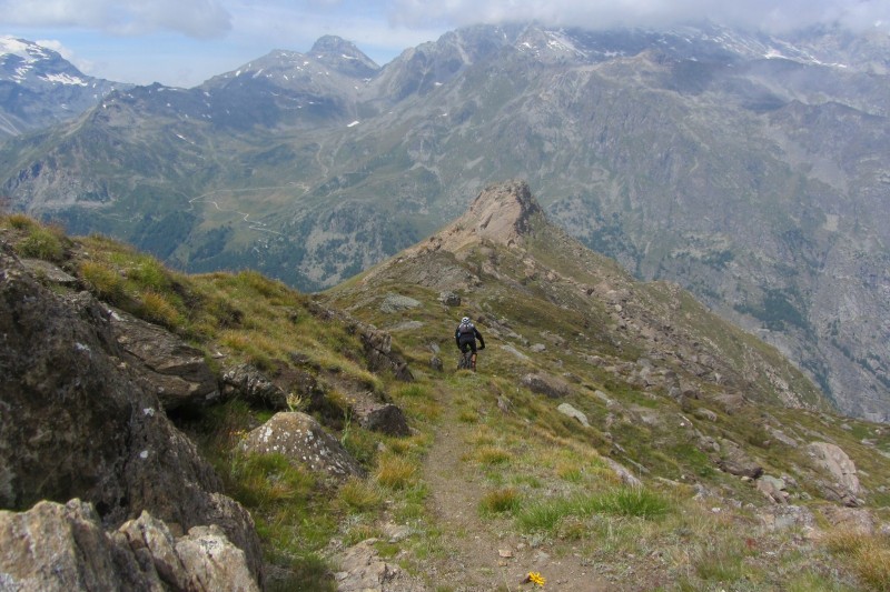 #2 Descente du refuge : Début de la descente Descente du refuge : Début de la descente