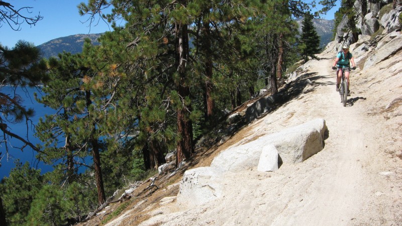 #8 Lac Tahoe : Début du Flume Trail Lac Tahoe : Début du Flume Trail