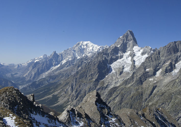 Val ferret : Pointe des Angroniettes, vue sur le Mont Blanc et les Grandes Jorasses