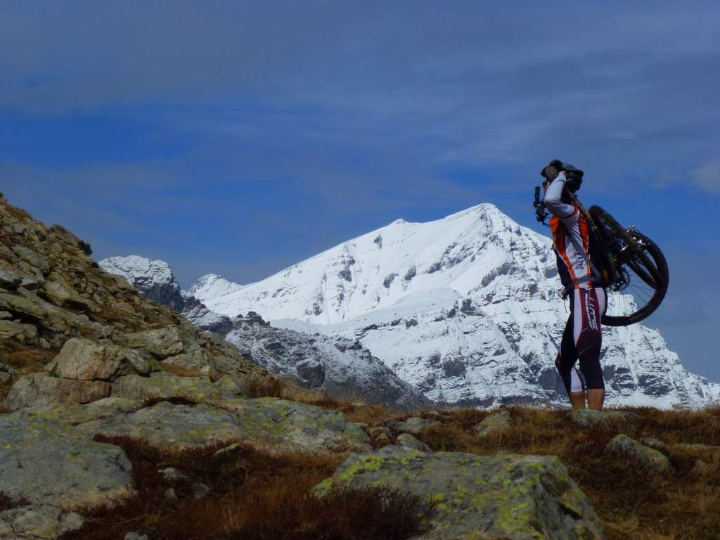 Balmhorn : Court portage pour accéder au sommet