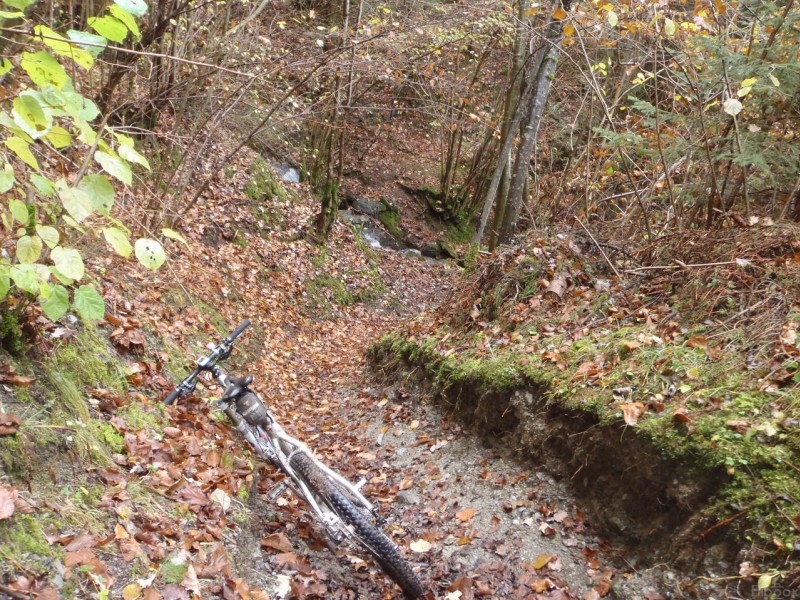 #11 Saint Gervais les Bains : Le chemin qui ne m Saint Gervais les Bains : Le chemin qui ne m'a pas raté : trois vol sur 300 mètres de long.