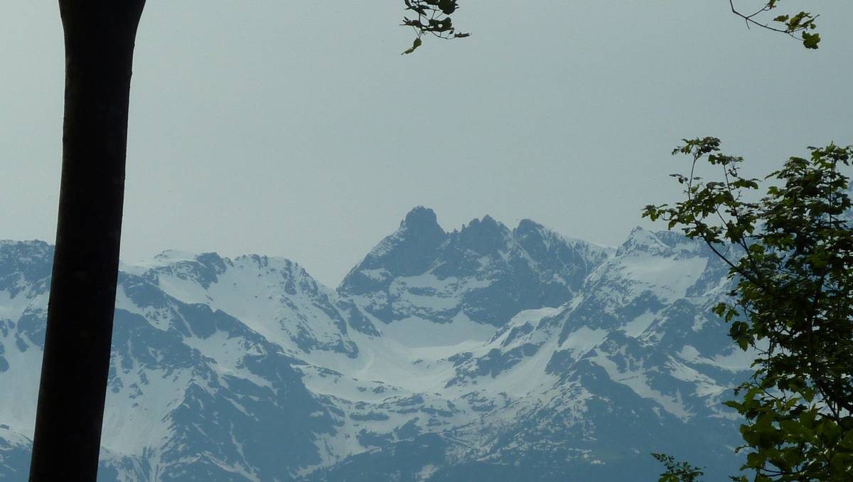 Grand Pic de Belledonne : il reste des paquets de neige en altitude
